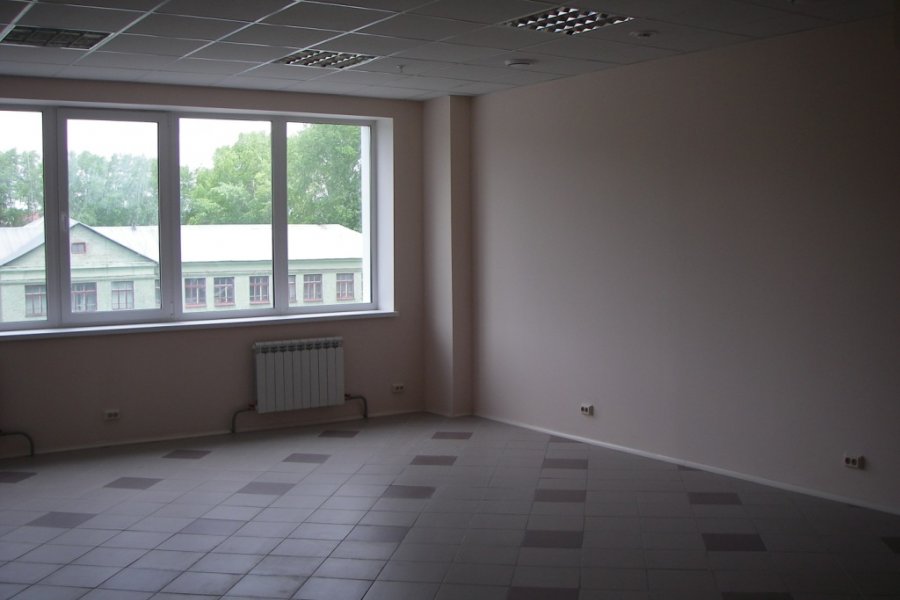 Аренда офиса 48 кв.м в бизнес-центре «Советник», г. Екатеринбург