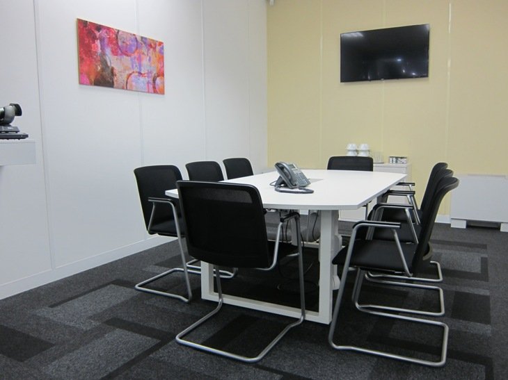 Аренда небольшого офиса в бизнес-центре Regus, г. Екатеринбург