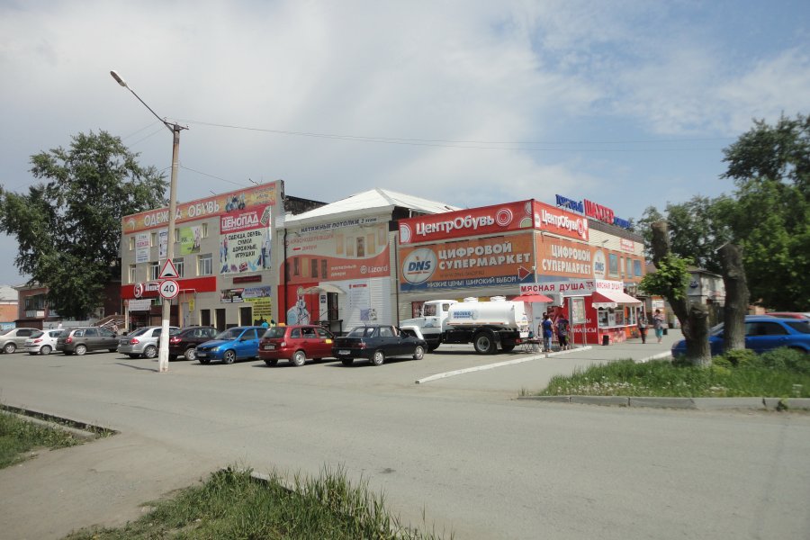 Аренда площадей в торговом комплексе, г. Коркино, Челябинская обл.